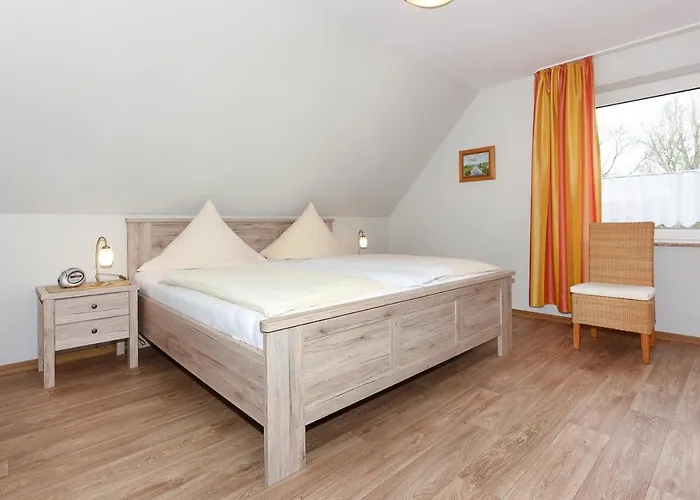 Am Grafthof Нойхарлингерзиль